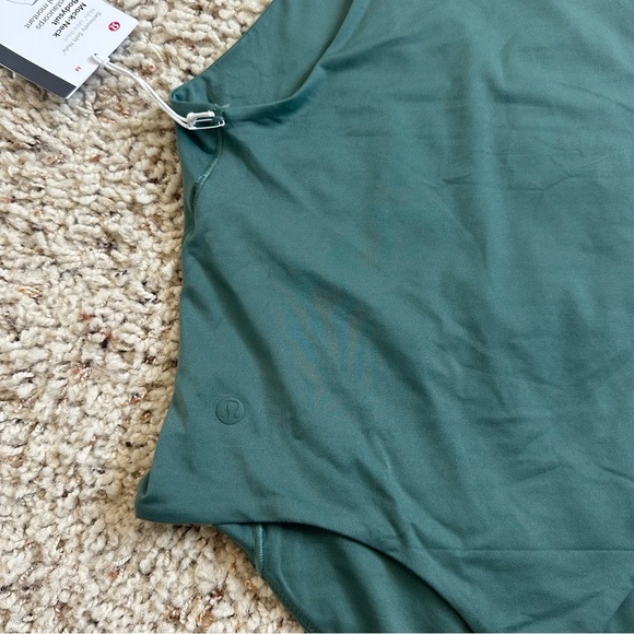 Lululemon Wundermost Ultra-Soft Nulu Mockneck Sleevless Bodysuit - Picture 15 of 15